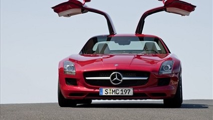 Mercedes Amg Sls Gullwing: la nuova Ali di gabbiano in anteprima al Salone di Los Angeles 2009. Anticipazioni 